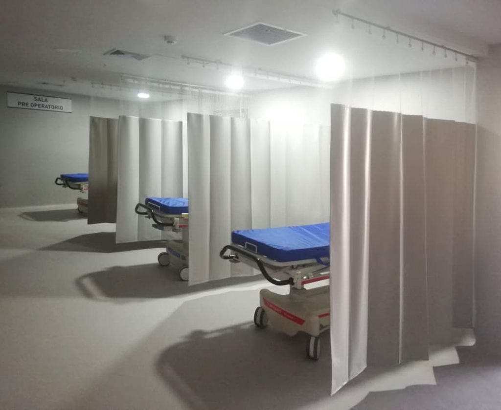 Cortinas antibacterianas para hospitales y centros sanitarios en Lima